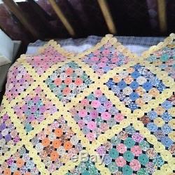 Vintage Feedsack Yoyo Suffolk Puffs Handmade Quilt Top 98 X 86 Bed Spread Rare