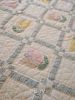Vintage Folk Art Handmade Tulip Cotton Quilt Bedspread 81x82 Queen Full