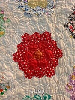 Vintage Gorgeous Hand Made Applique Quilt Bedcover/Bedspread 216×187 Cm