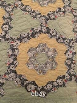 Vintage Grandmother's Flower Garden Finished Quilt Hand Stitched Green Yellow