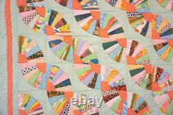 Vintage Green & Multi Color Quilt Fan Trail Pattern Hand Made & Quilted 1960's