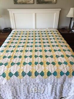 Vintage Green & Yellow Bowtie Hand Made Quilt 79 X 73 5 Star