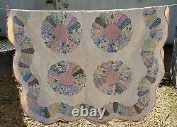 Vintage Hand Made 48 x 84 Feed Sack Dresden Plate Patchwork Quilt