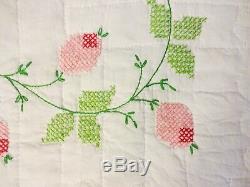 Vintage Hand Made Cross Stitch Rosebud Wreath Quilt Size 77 X 96