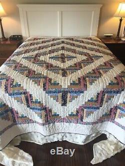 Vintage Hand Made Feedsack and Cream Log Cabin Quilt 90 X 104 Star Free Shipping
