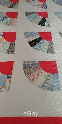 Vintage Hand Made Hand Stitched Fan Quilt Red Border 68 x 76