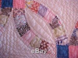 Vintage Hand Made Quilt, Double Wedding Rings Design
