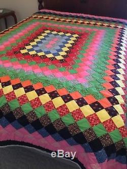 Vintage Hand Made Quilt Dynamic Diamonds Pattern Full / Queen 77 x 89