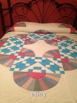 Vintage Hand Made Quilt, Jacobs Ladder And Grandmothers Fan Pattern, King Size