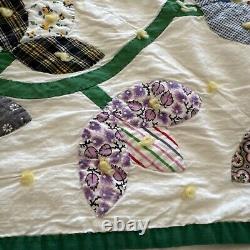 Vintage Hand Made Stitched Applique Floral Leaves Quilt 88 X 82 Yellow White