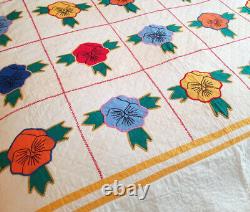 Vintage Hand Quilted Appliqued & Embroidered PANSY FLOWERS Quilt CRISP & UNUSED