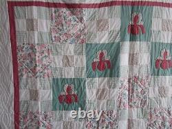 Vintage Hand Quilted HANDMADE QUILT, LARGE, 92 X 112, UNUSED, APPLIQUE, UNUSED