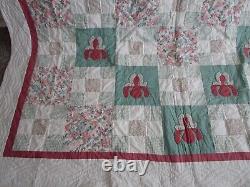 Vintage Hand Quilted HANDMADE QUILT, LARGE, 92 X 112, UNUSED, APPLIQUE, UNUSED