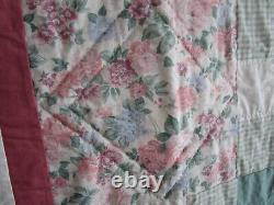 Vintage Hand Quilted HANDMADE QUILT, LARGE, 92 X 112, UNUSED, APPLIQUE, UNUSED