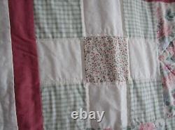 Vintage Hand Quilted HANDMADE QUILT, LARGE, 92 X 112, UNUSED, APPLIQUE, UNUSED