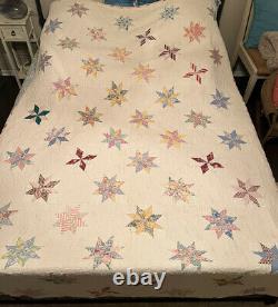 Vintage Hand Stitched Quilted Quilt 8 Point Star Quilt Feed Sack floral 60 x 92