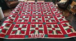 Vintage Hand Stitched Red, White, Green Tulip Flower Poinsettia Quilt 68 X 70