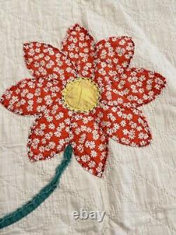 Vintage Handmade 30 Daisy Flower Applique White Multicolor Quilt 84x100 Queen