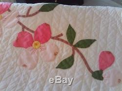 Vintage Handmade Applique Dogwood Blossom Quilt Approx. 74 x 88 Hand Quilted