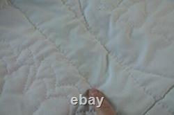 Vintage Handmade Applique Tulip Quilt Queen 87 x 96 Red Green Hand Stitched