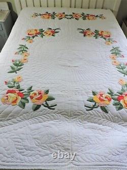 Vintage Handmade Appliqued Rose Mennonite Quilted Quilt