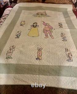 Vintage Handmade Embroidered Disney Snow White & Seven Dwarves Quilt