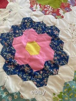 Vintage Handmade Feed Sack Grandmothers Flower Garden Quilt 84 x 68 LOOK