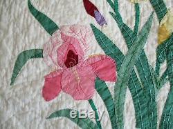 Vintage Handmade Floral Applique Iris Flower Quilt MINT 74x89