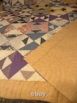 Vintage Handmade Geometric Patterned Quilt 72 X 78 Double Full 1920-30 Cotton