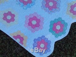 Vintage Handmade Grandmother Flower Garden Quilt Very soft Tiny Stitches