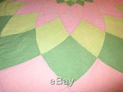 Vintage Handmade Hand Quilted Quilt Dahlia Patchwork Quilt 72x78 Pink & Green