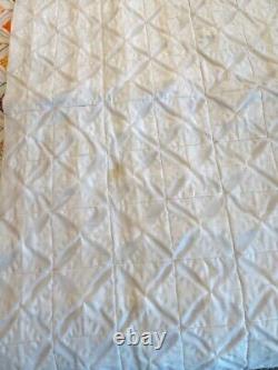 Vintage Handmade Heirloom Quilt Queen Size Museum Quality Please read