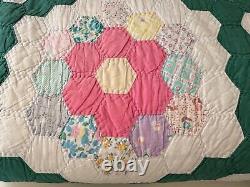 Vintage Handmade Hexagonal Pieced Patchwork Quilt A524