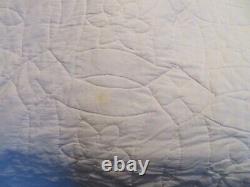 Vintage Handmade Patchwork Quilt 94 X 83 Scalloped Double Wedding Ring 60s-70s