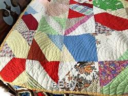 Vintage Handmade Patchwork Quilt Bedspread Blanket 80x68 Blocks Circular Estate