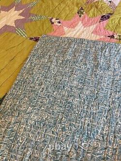 Vintage Handmade Patchwork Quilt Blazing Stars Hand Stitched Green Vibrant