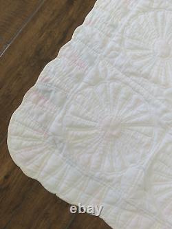 Vintage Handmade Patchwork Quilted Dresden Plate Quilt Cotton 84x100 Queen