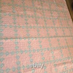 Vintage Handmade Quilt 81 x 92 Machine Quilted 9 Patch Pattern NEVER USED NOS