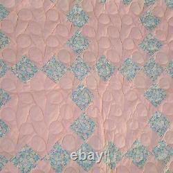 Vintage Handmade Quilt 81 x 92 Machine Quilted 9 Patch Pattern NEVER USED NOS