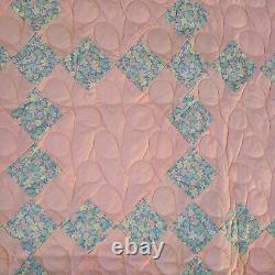 Vintage Handmade Quilt 81 x 92 Machine Quilted 9 Patch Pattern NEVER USED NOS