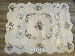 Vintage Handmade Quilt Embroidered Floral on White 66x84 Scalloped Edge