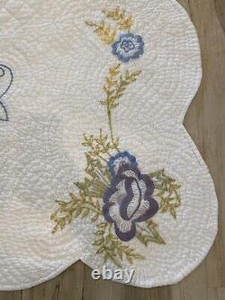 Vintage Handmade Quilt Embroidered Floral on White 66x84 Scalloped Edge