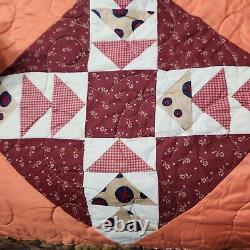 Vintage Handmade Quilt Flying Geese Novelty Patchwork Orange Floral Grannycore