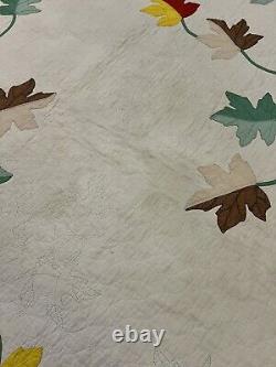 Vintage Handmade Quilt In Fall Leaves Pattern 76x86.5