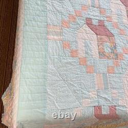 Vintage Handmade Quilt Pastel Colors Floral Country Cottage Houses 72x110