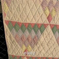 Vintage Handmade Quilt Sugar Loaf Pyramids Peach Multicolor Triangle