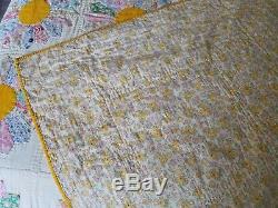 Vintage Handmade Quilted Quilt Dresden Plate Pattern 1920's Yellow dominates
