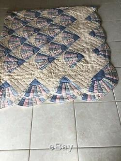 Vintage-Handmade Quilts Good Condition
