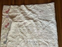 Vintage Handmade White Cotton Bowtie Pattern Quilt 82 x 62