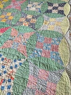 Vintage Handmade Windmill Blades Patchwork Quilt 71 x 81 A497